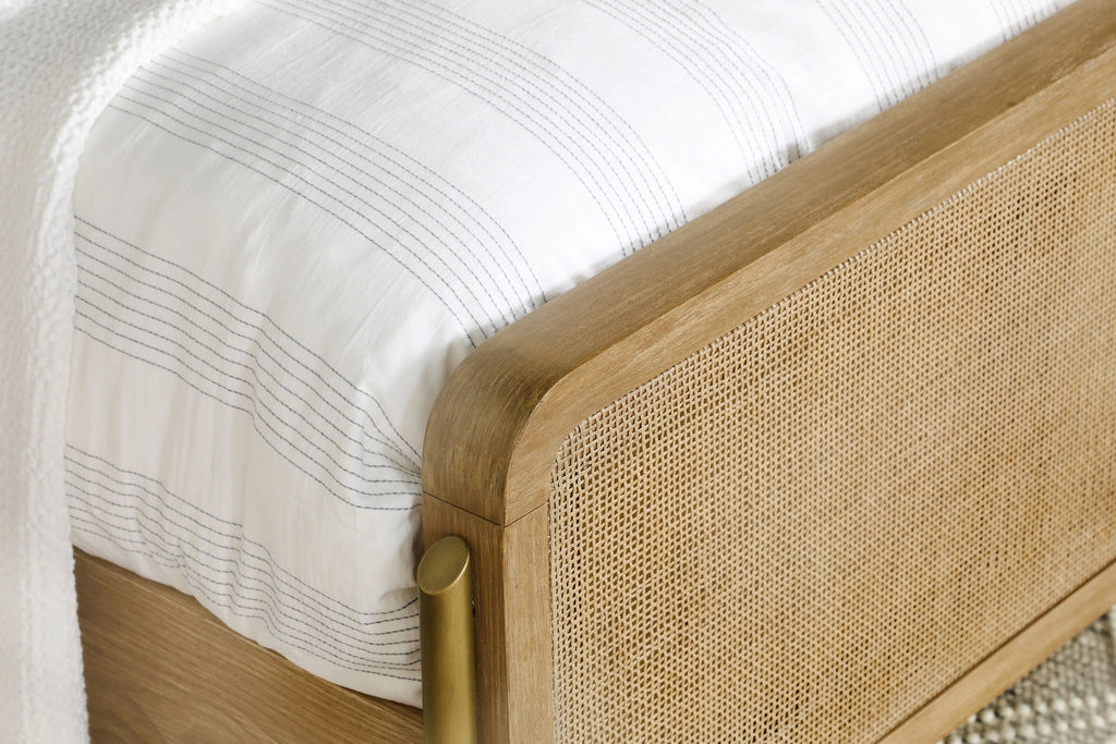 Arini Panel Bed