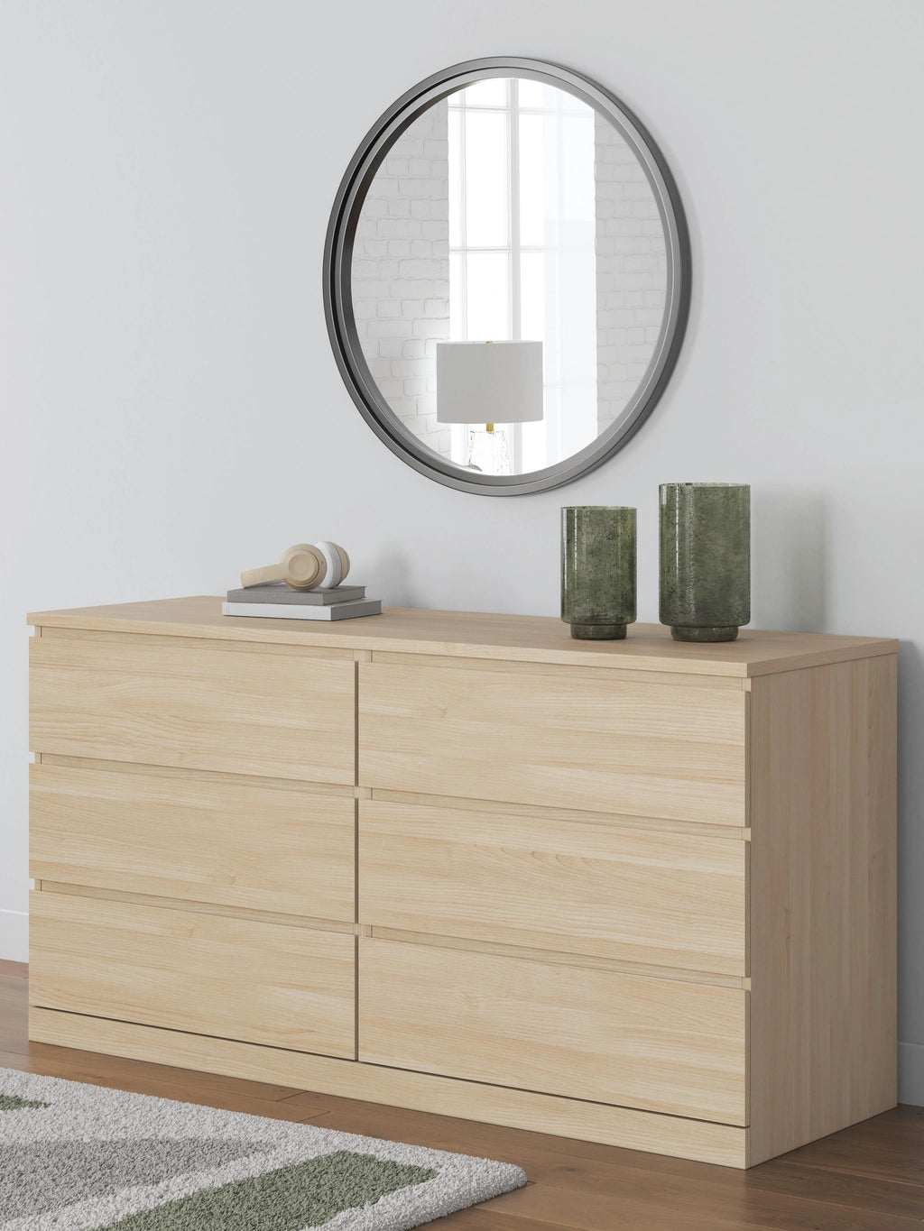 Onita Dresser