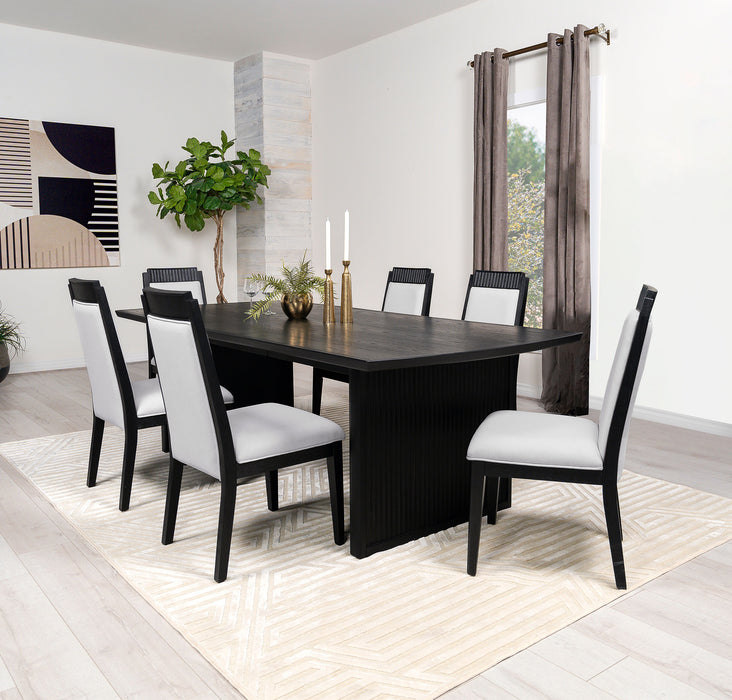 Brookmead 7 Pc Dining Set image