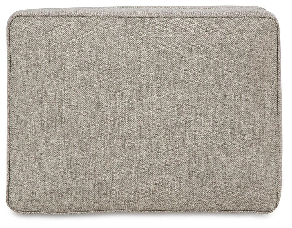 Gaelon Ottoman