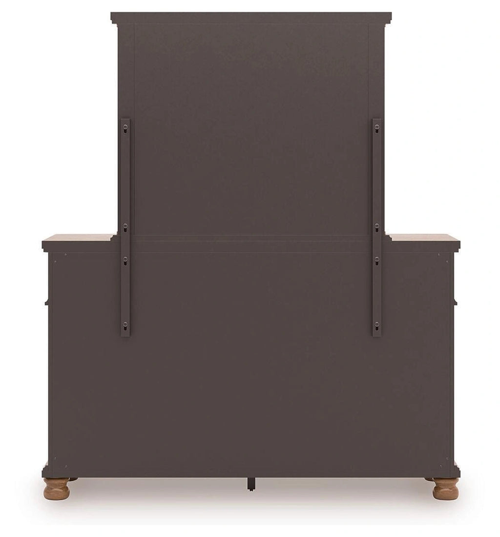 Rowlenstown Bedroom Set