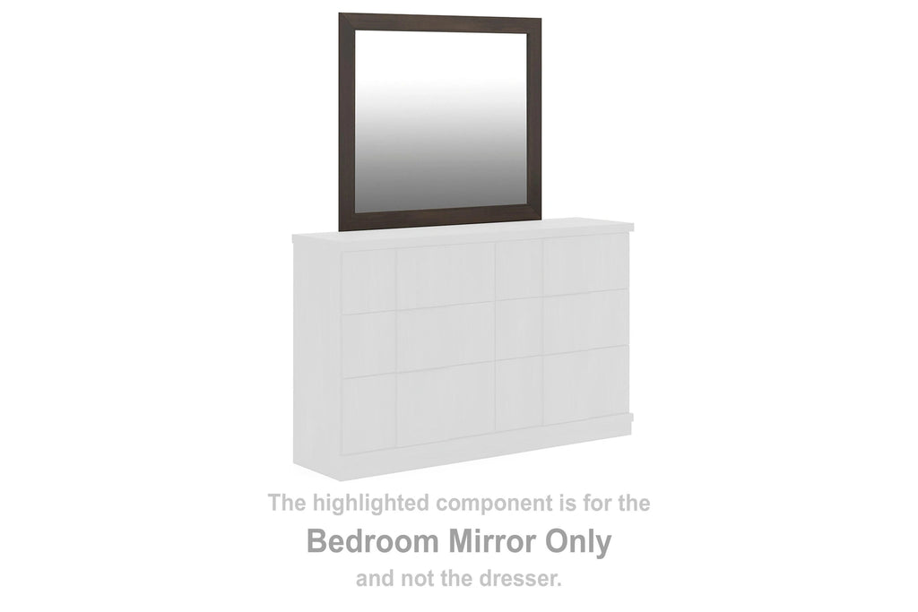 Shaehartin Bedroom Set
