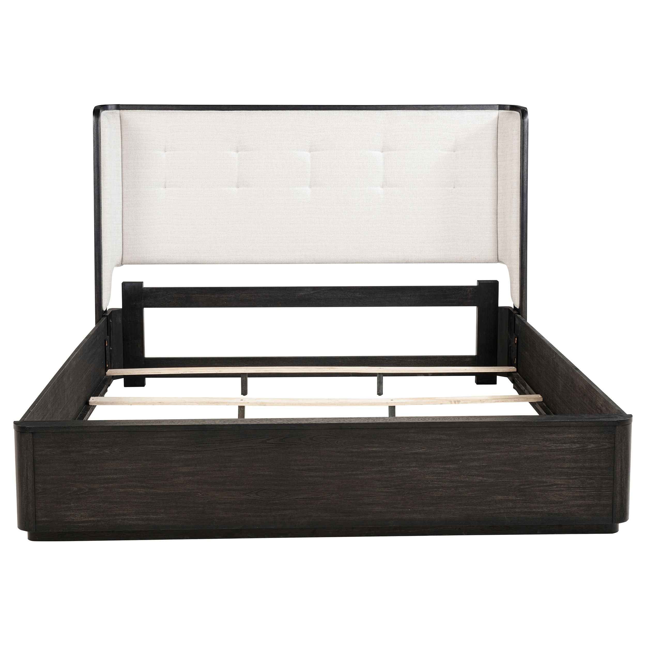 Leandro Wingback Bed