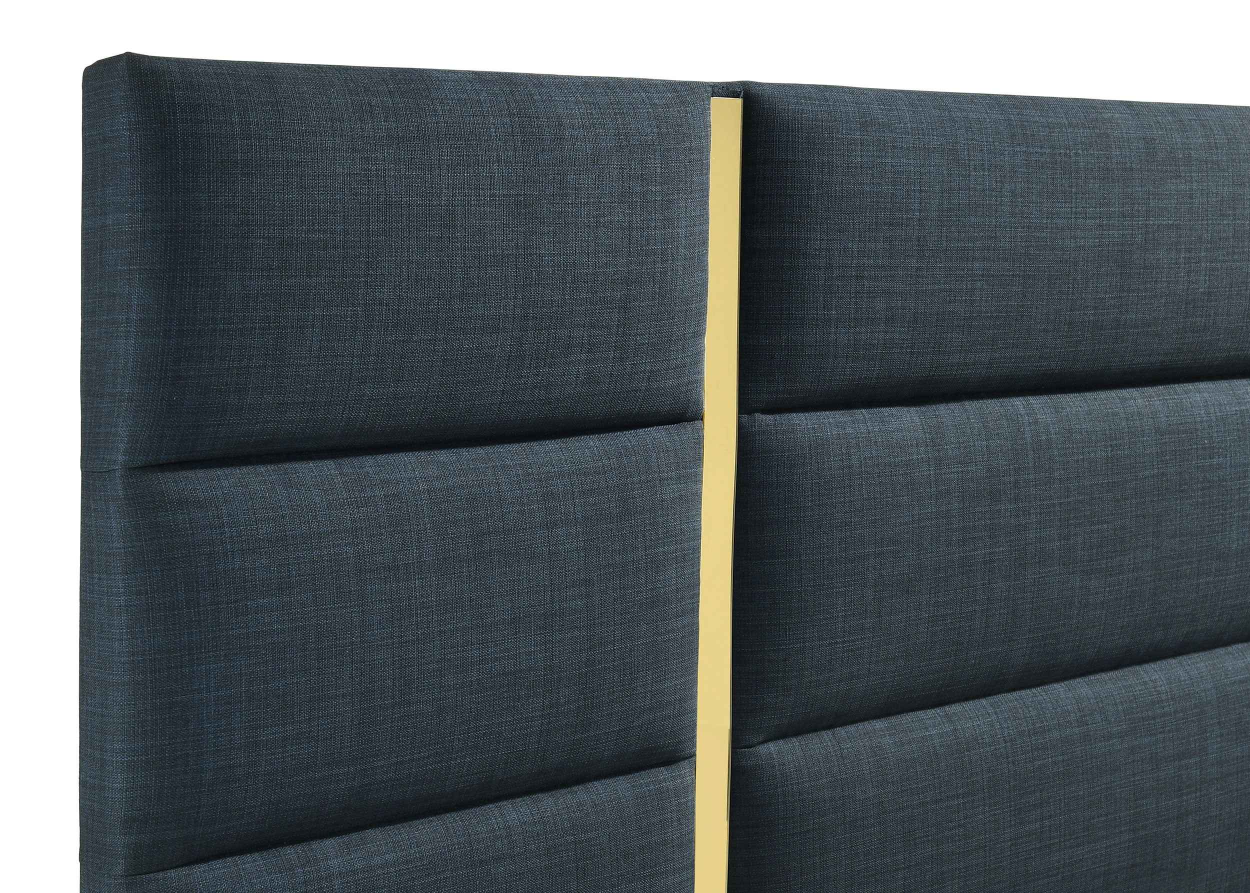 Ines Panel Bed