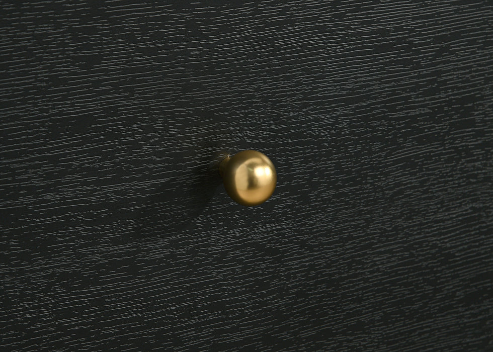 Cavelle 5 Pc Bedroom Set - VIP FURNITURE (NJ)