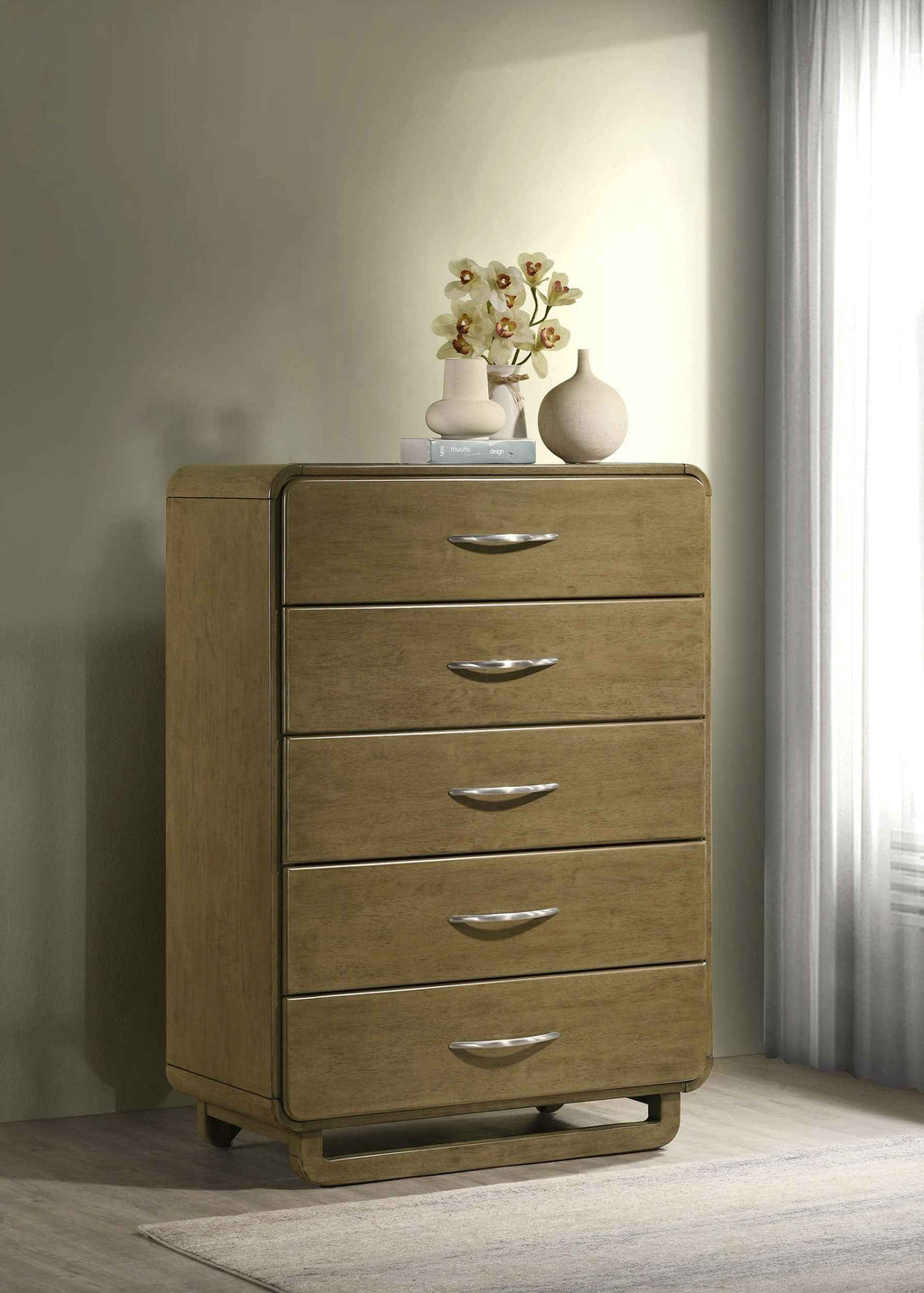 Amsbury Chest of Drawers