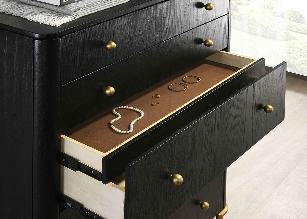 Arini Chest of Drawers