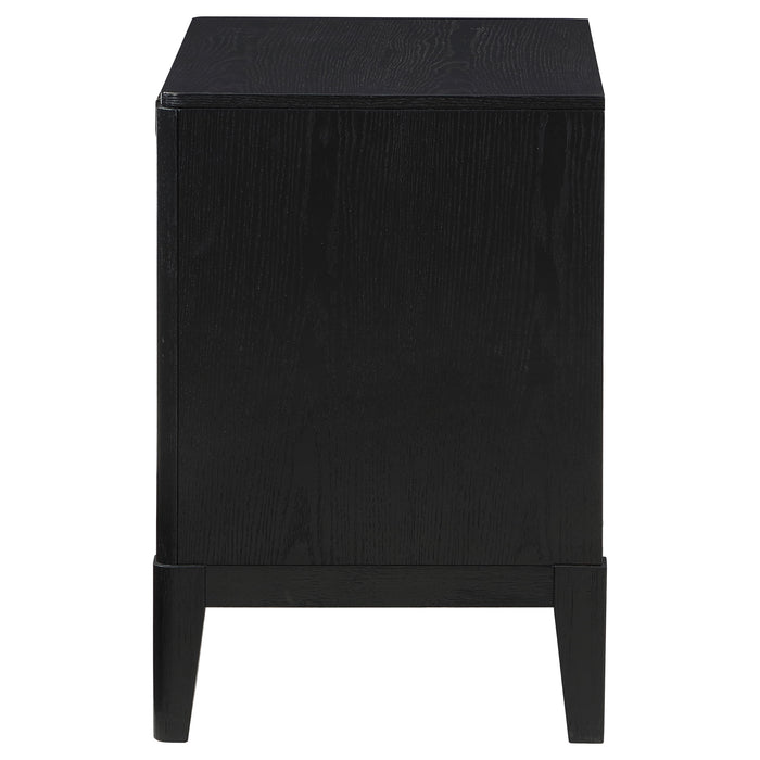 Brookmead Nightstand - VIP FURNITURE (NJ)