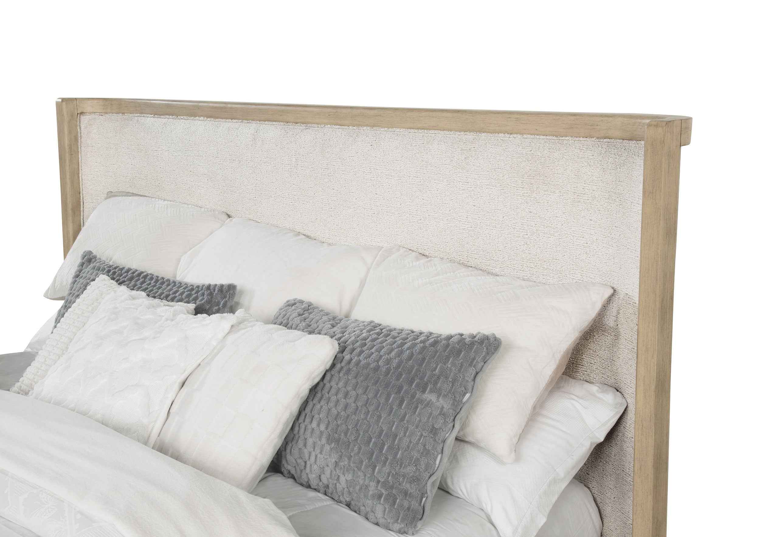 Kailani Wingback Platform Bed