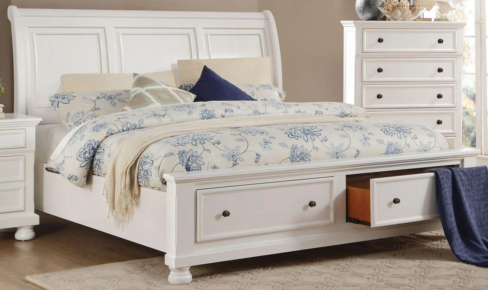 Laurelin Queen Sleigh Platform Storage Bed in White 1714W-1