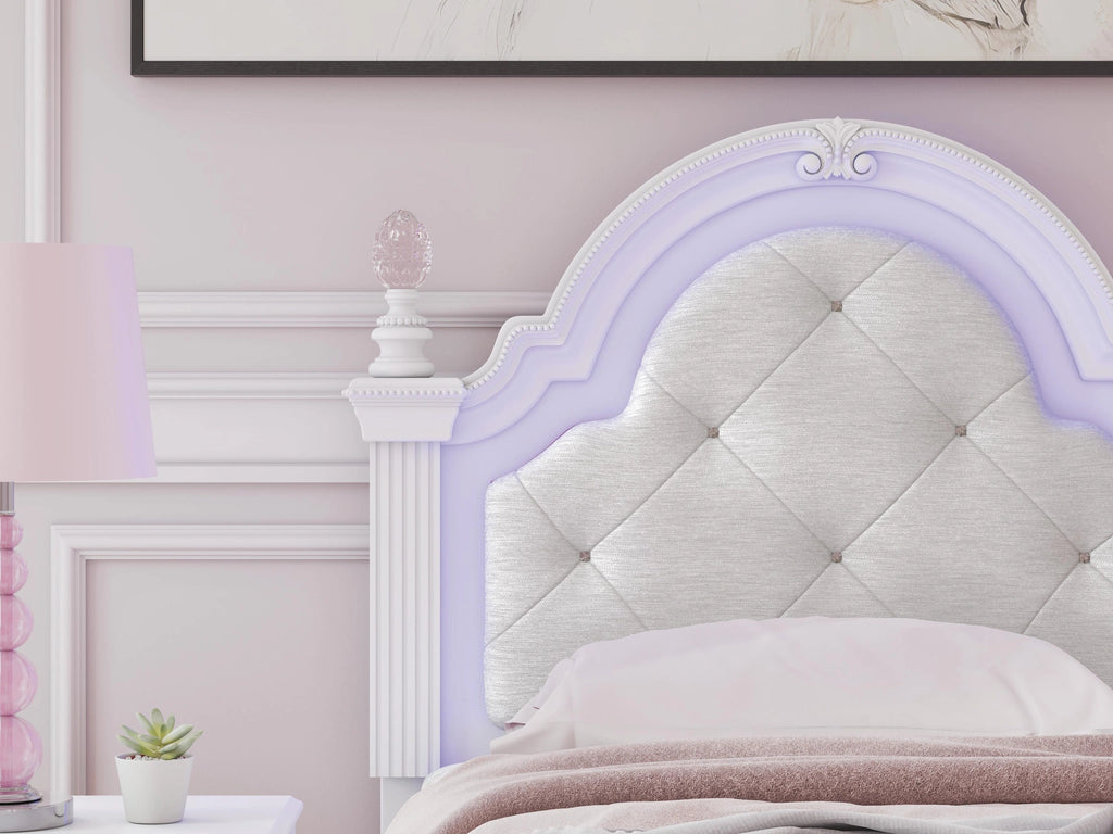 Kozlani Upholstered Bed