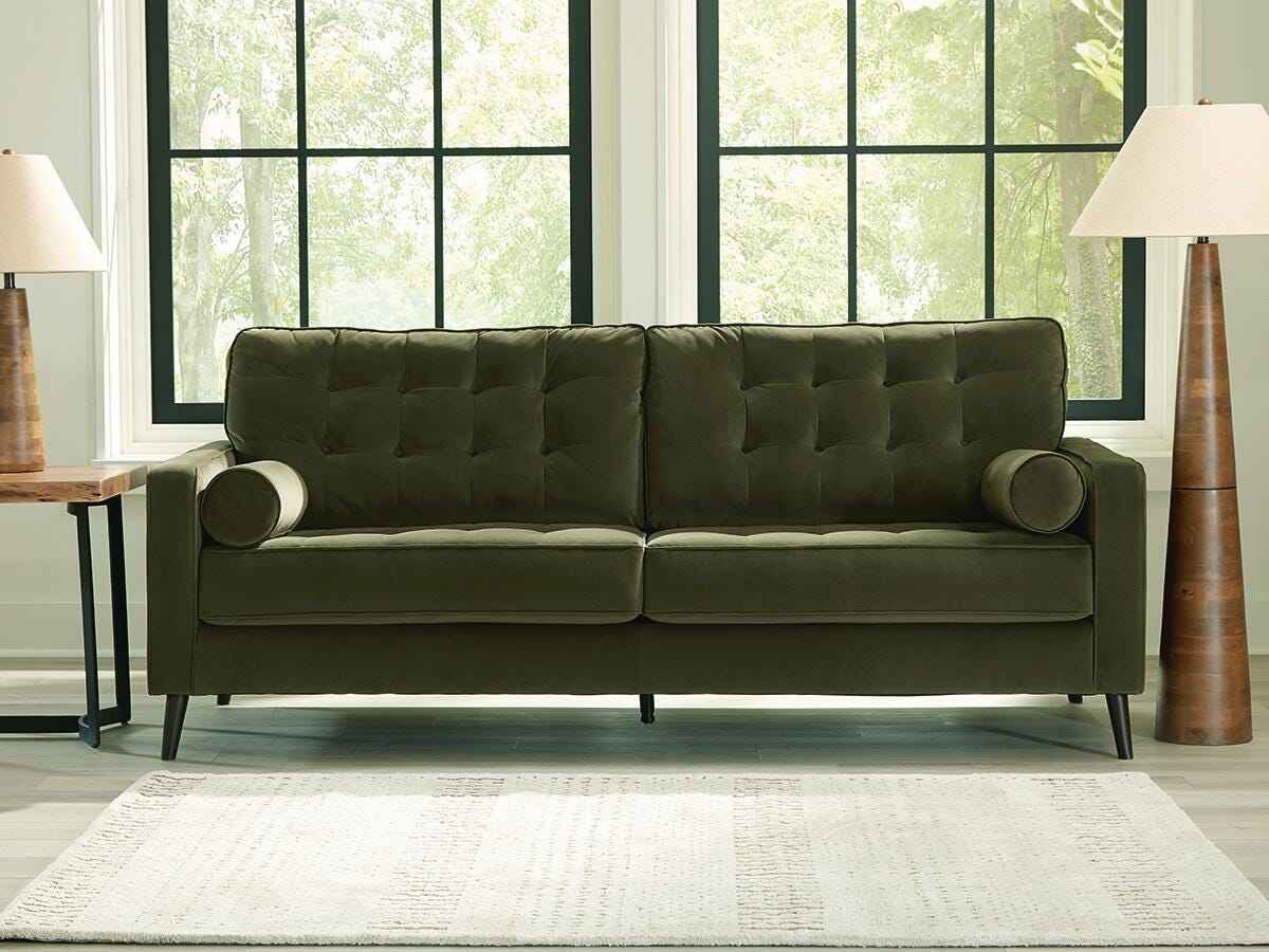 Reveon Lakes Living Room Set