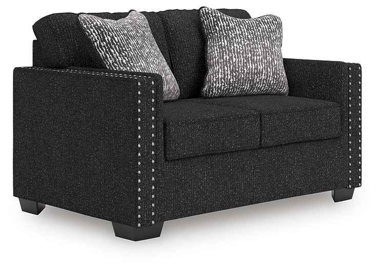 Jasmine Peaks Loveseat