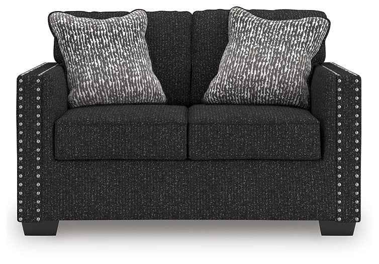 Jasmine Peaks Loveseat