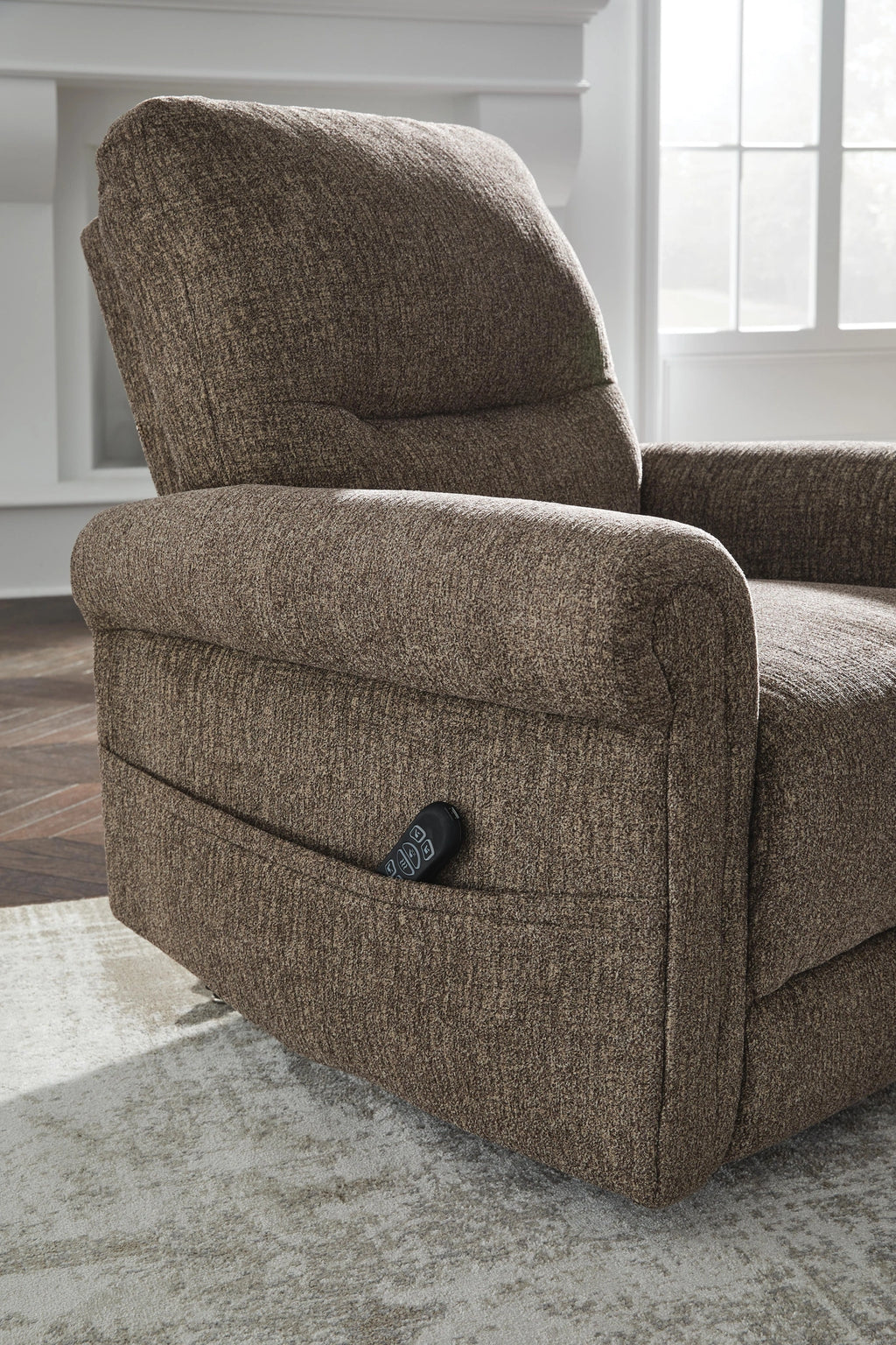 Aureta Power Lift Recliner