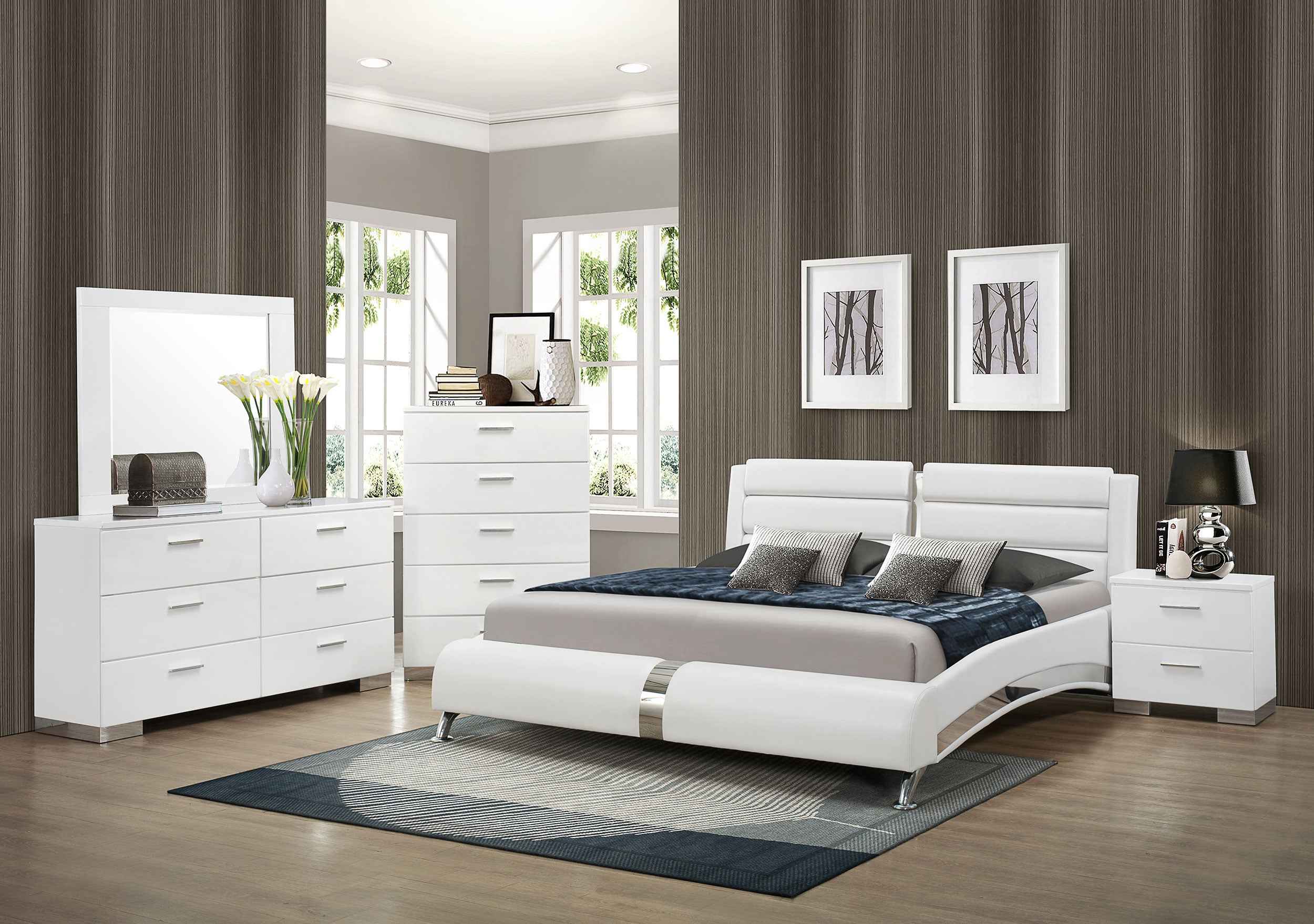 Jeremaine Bedroom Set