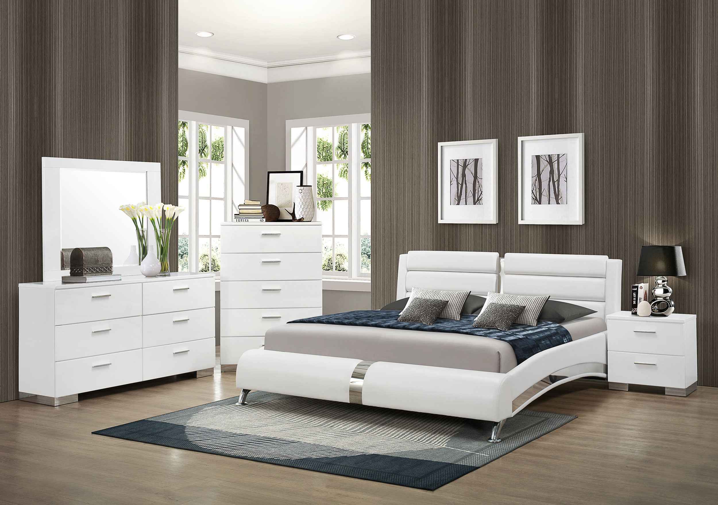 Jeremaine Bedroom Set