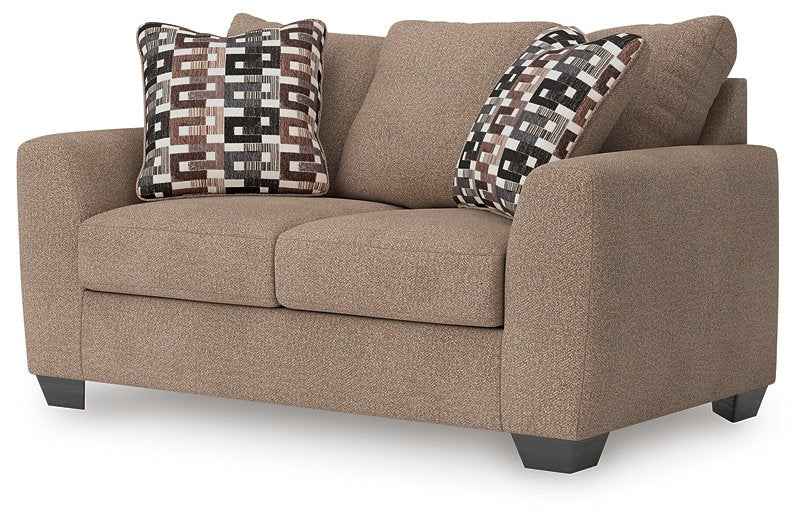Triston-Peaks Loveseat