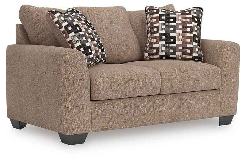 Triston-Peaks Loveseat
