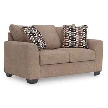 Triston-Peaks Loveseat