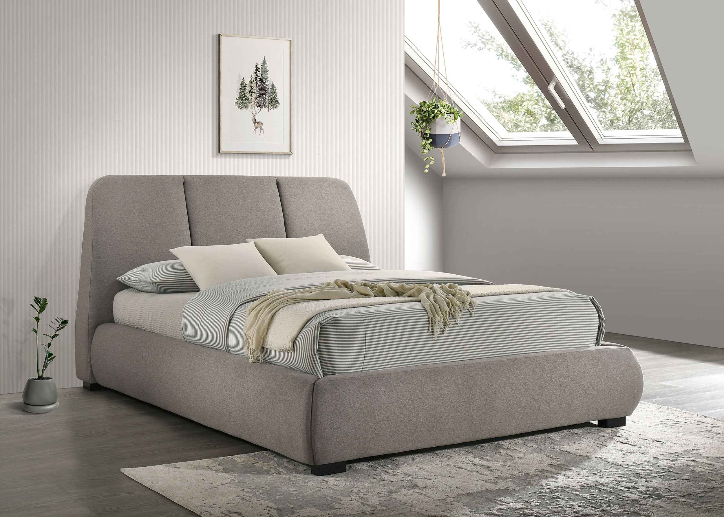 Mokena Panel Platform Bed