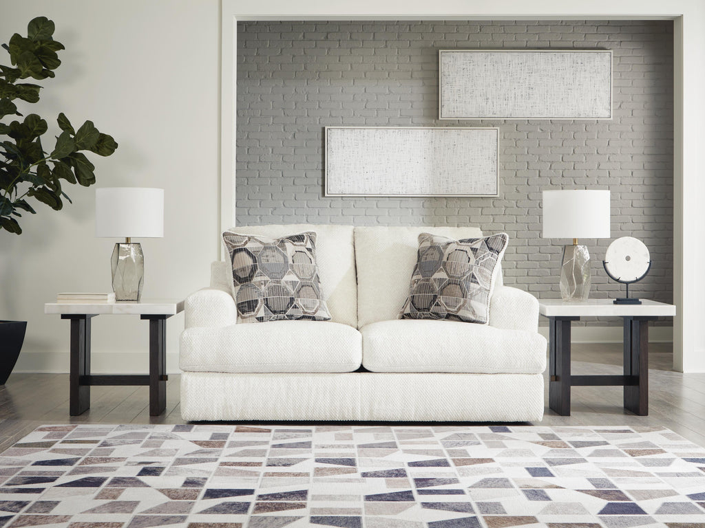 Karinne Loveseat
