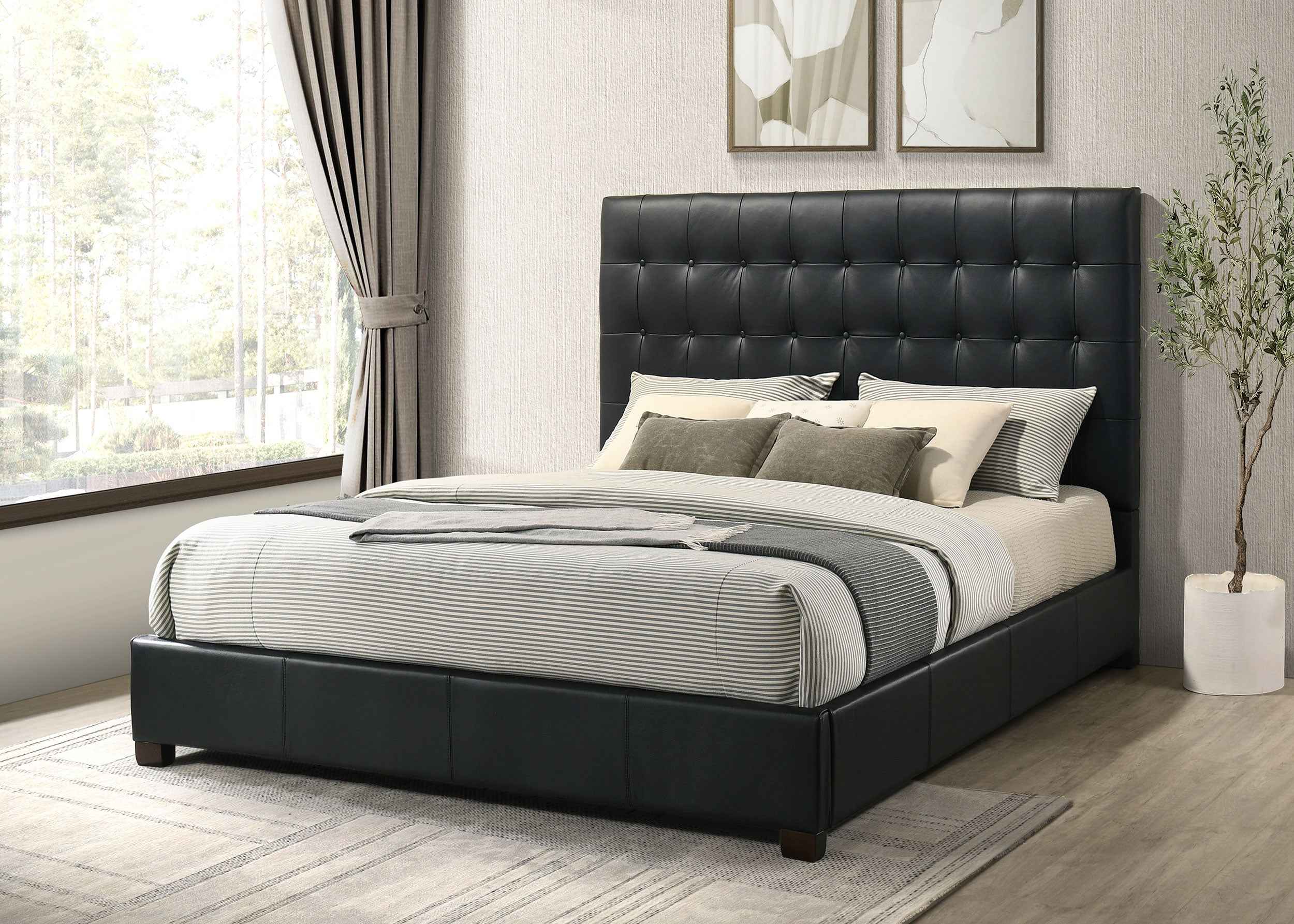 Medley Panel Platform Bed