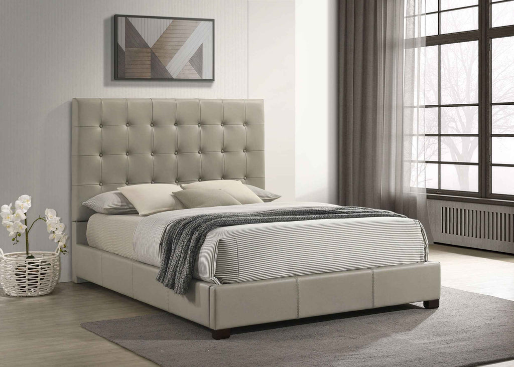 Medley Panel Platform Bed