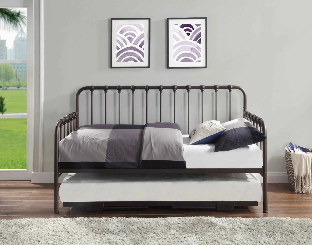 Constance Daybed With Lift-Up Trundle
