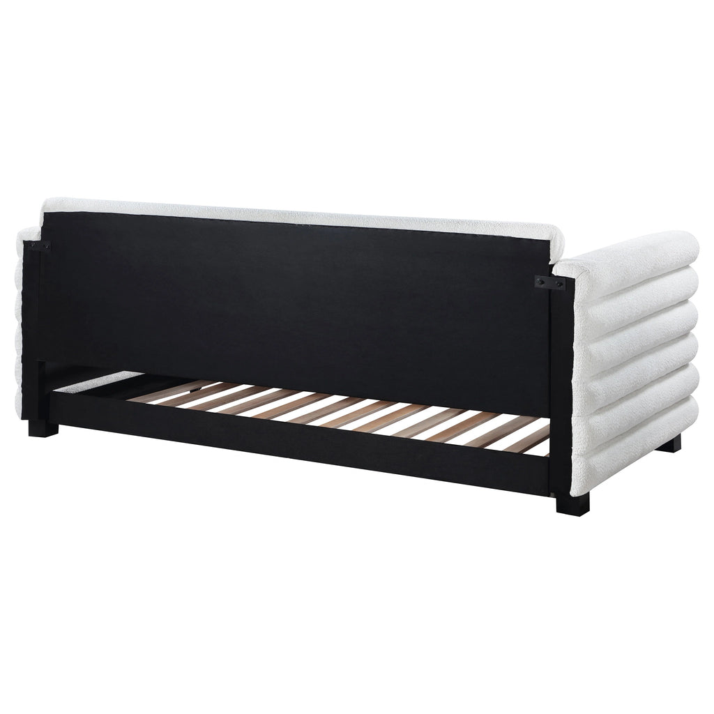 Patricia Daybed with Trundle