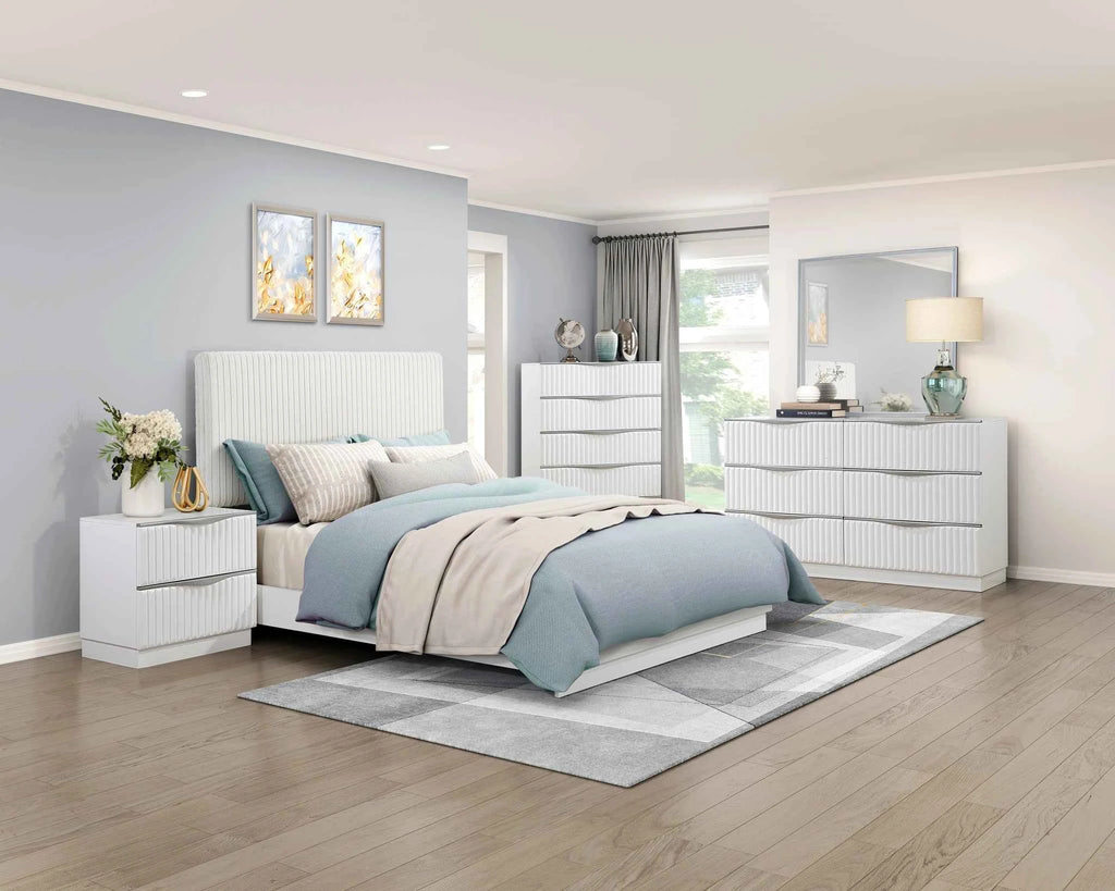 Linea Mirror