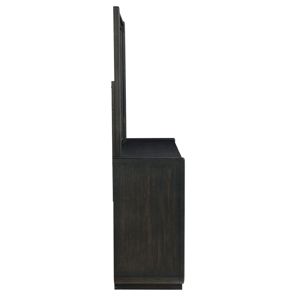 Leandro Dresser with Mirror