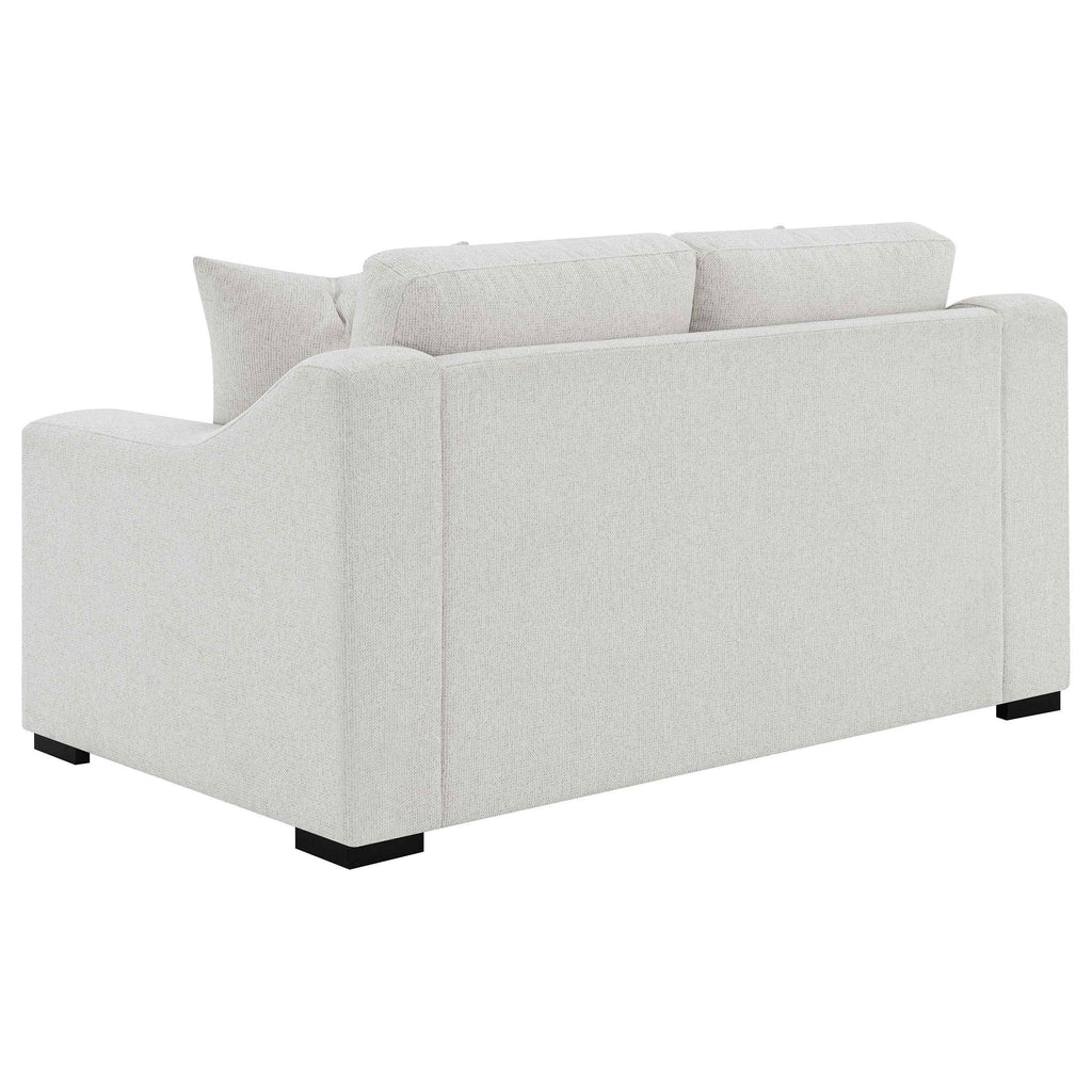 Ashlyn Loveseat