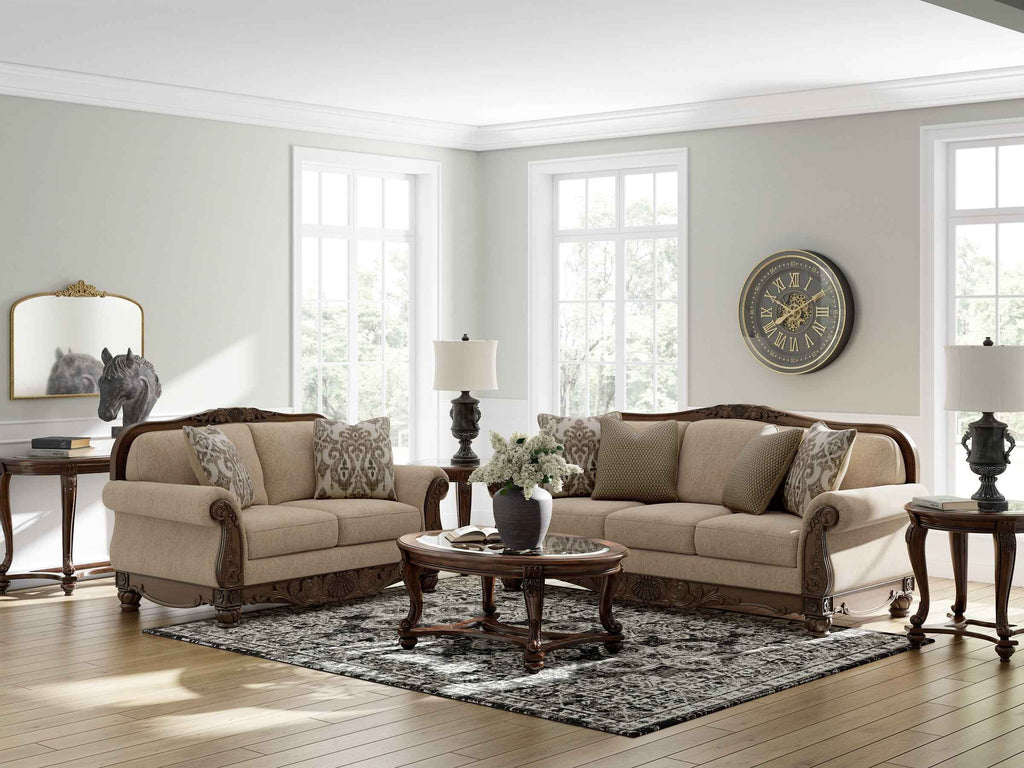 Chelsworth Living Room Set