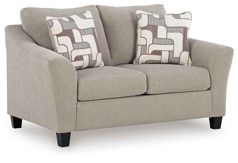 Willarae Loveseat