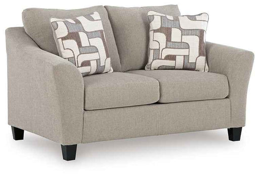 Willarae Loveseat