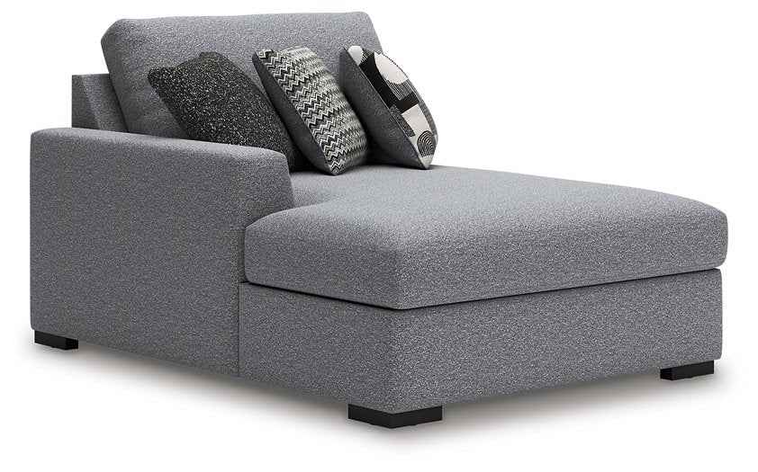 Bealton Sectional with Chaise