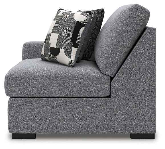 Bealton Sectional with Chaise