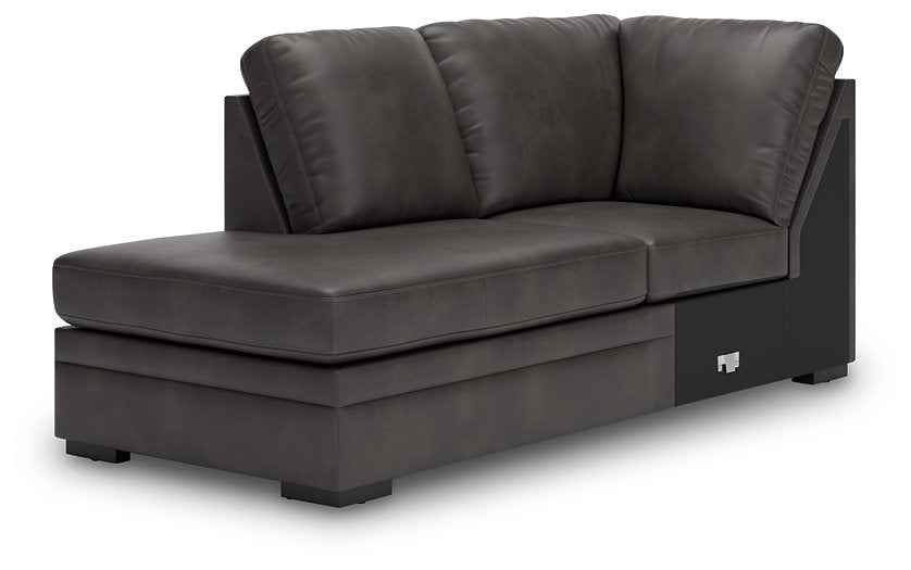 Lofton-Pike Sectional with Chaise