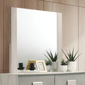 Lincolt Mirror
