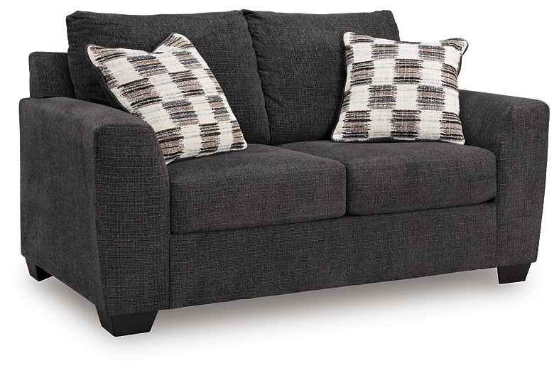 Loreo Loveseat