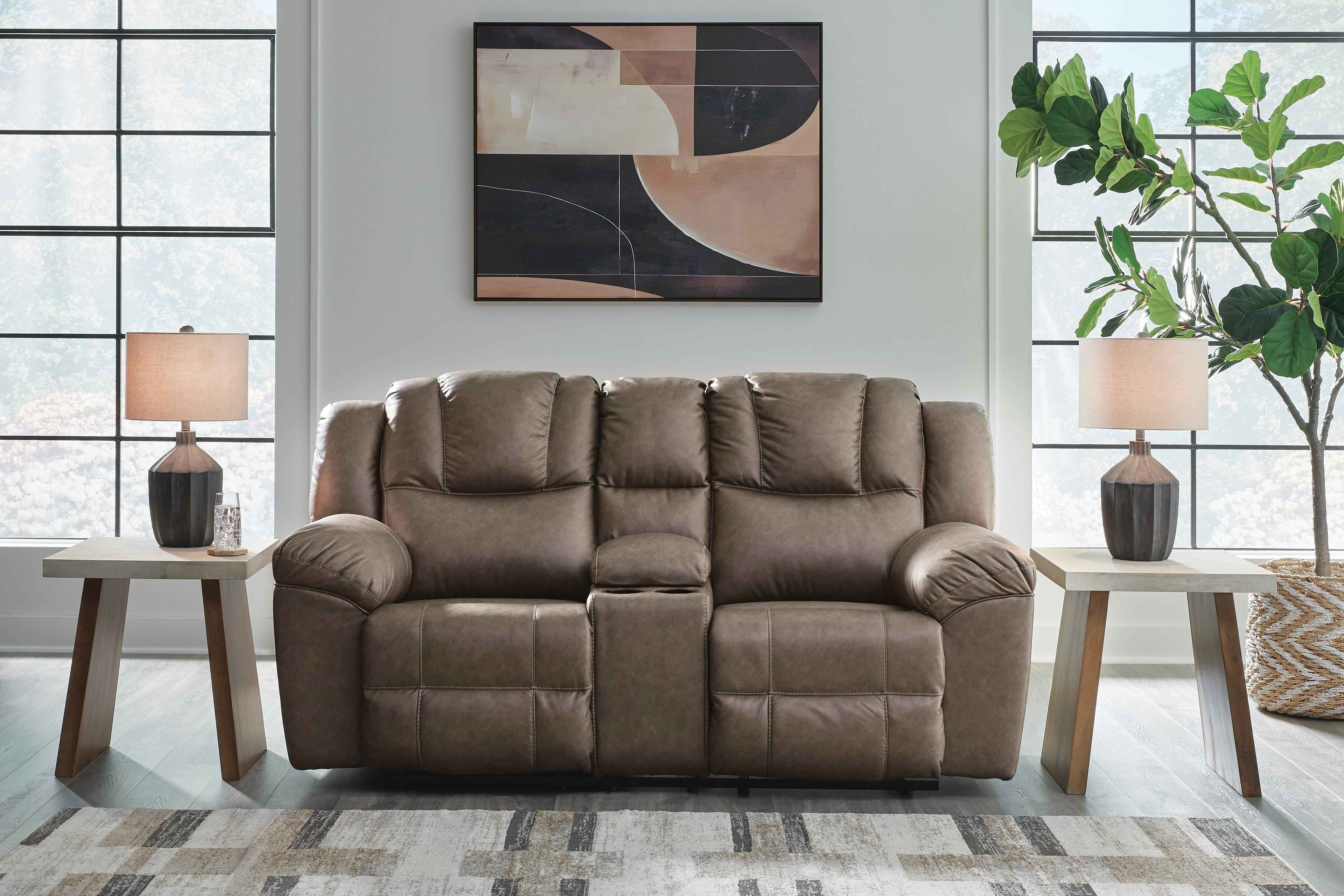 Lowilla Living Room Set