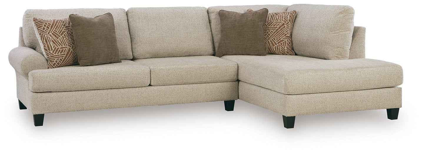 Steelwater Retreat Sectional with Chaise
