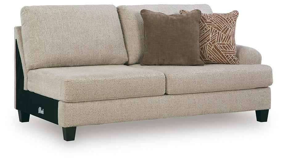 Steelwater Retreat Sectional with Chaise