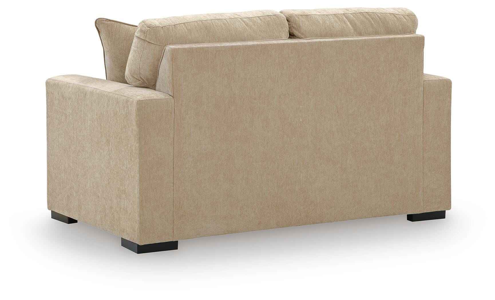 Bridgepoint Loveseat
