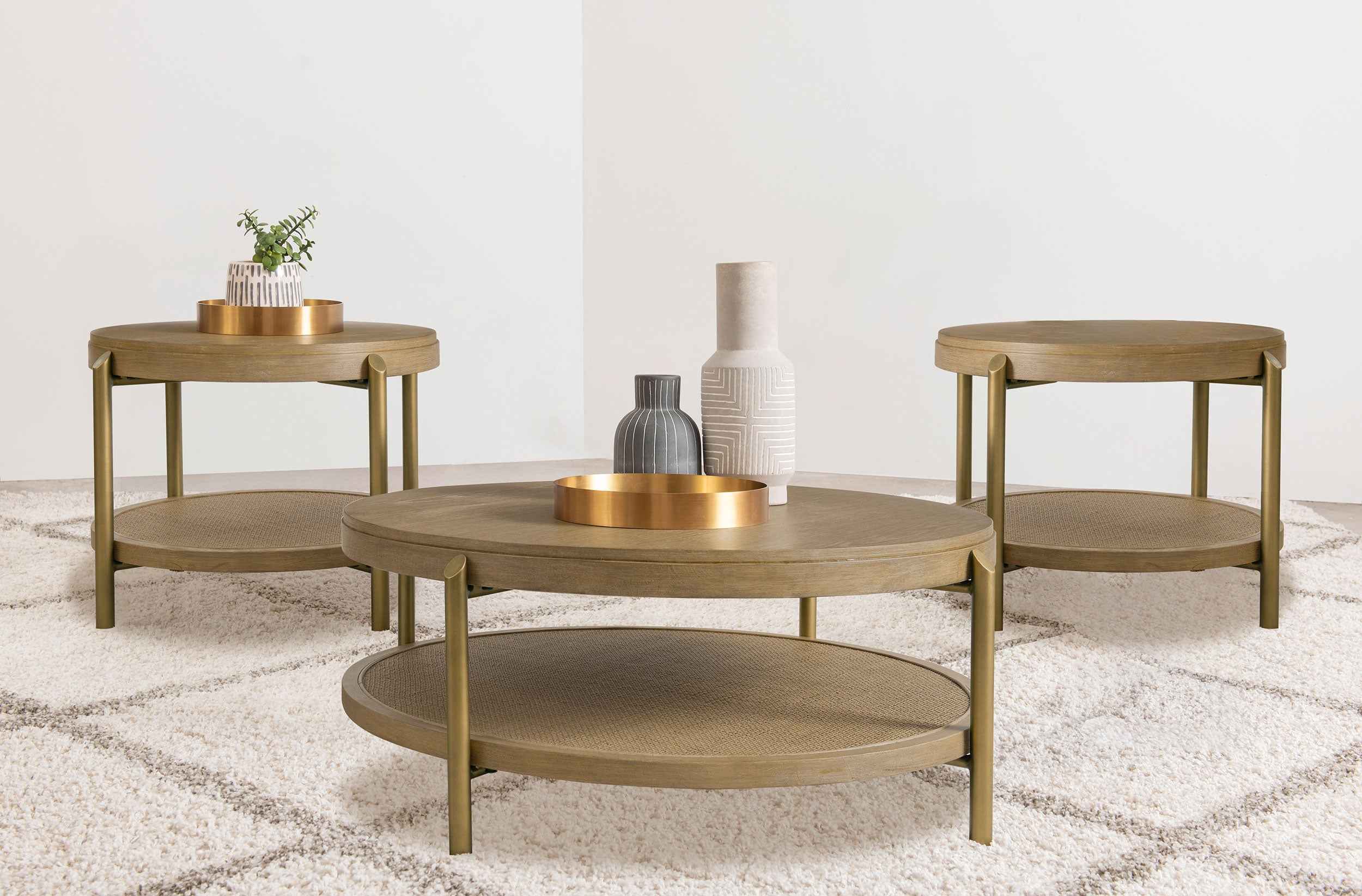 Arini Coffee Table Set
