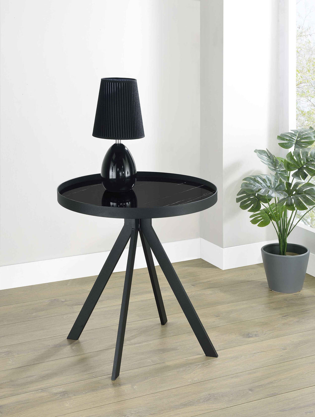 Briggs End Table
