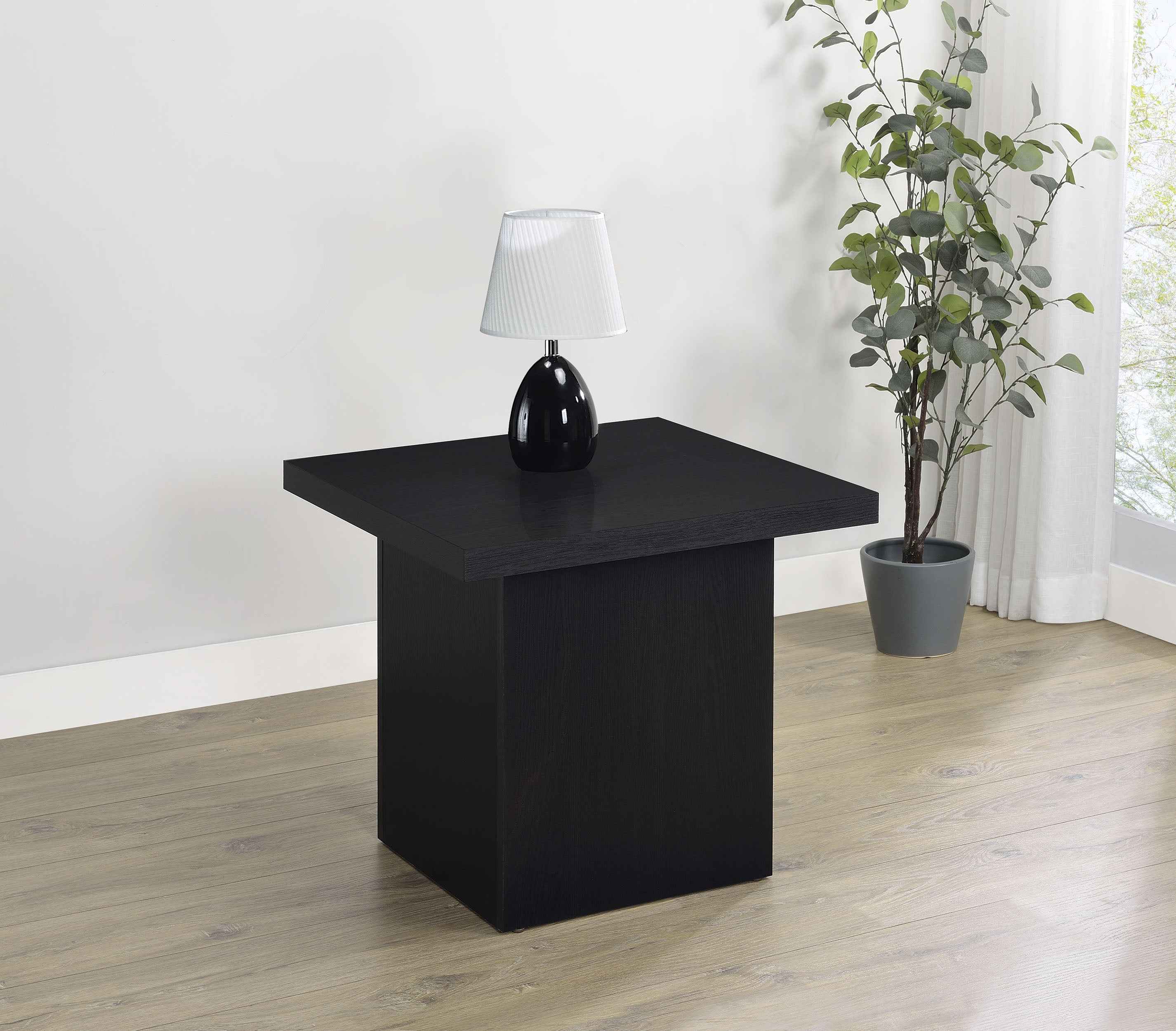 Devar End Table