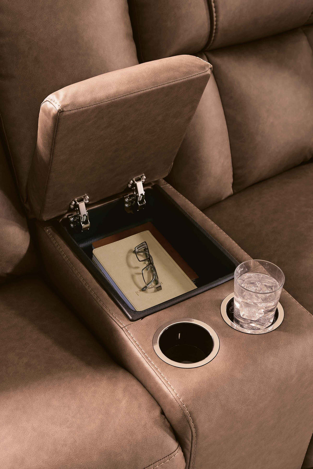 Mackmenville Living Room Set