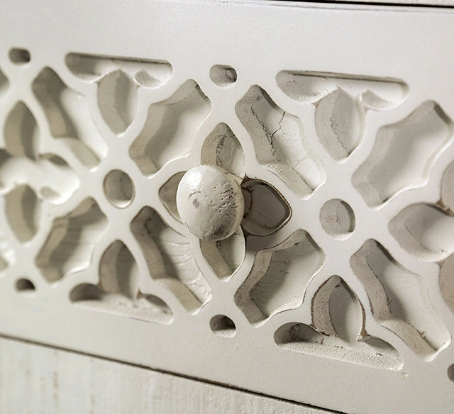 Myrtlemoore Chest